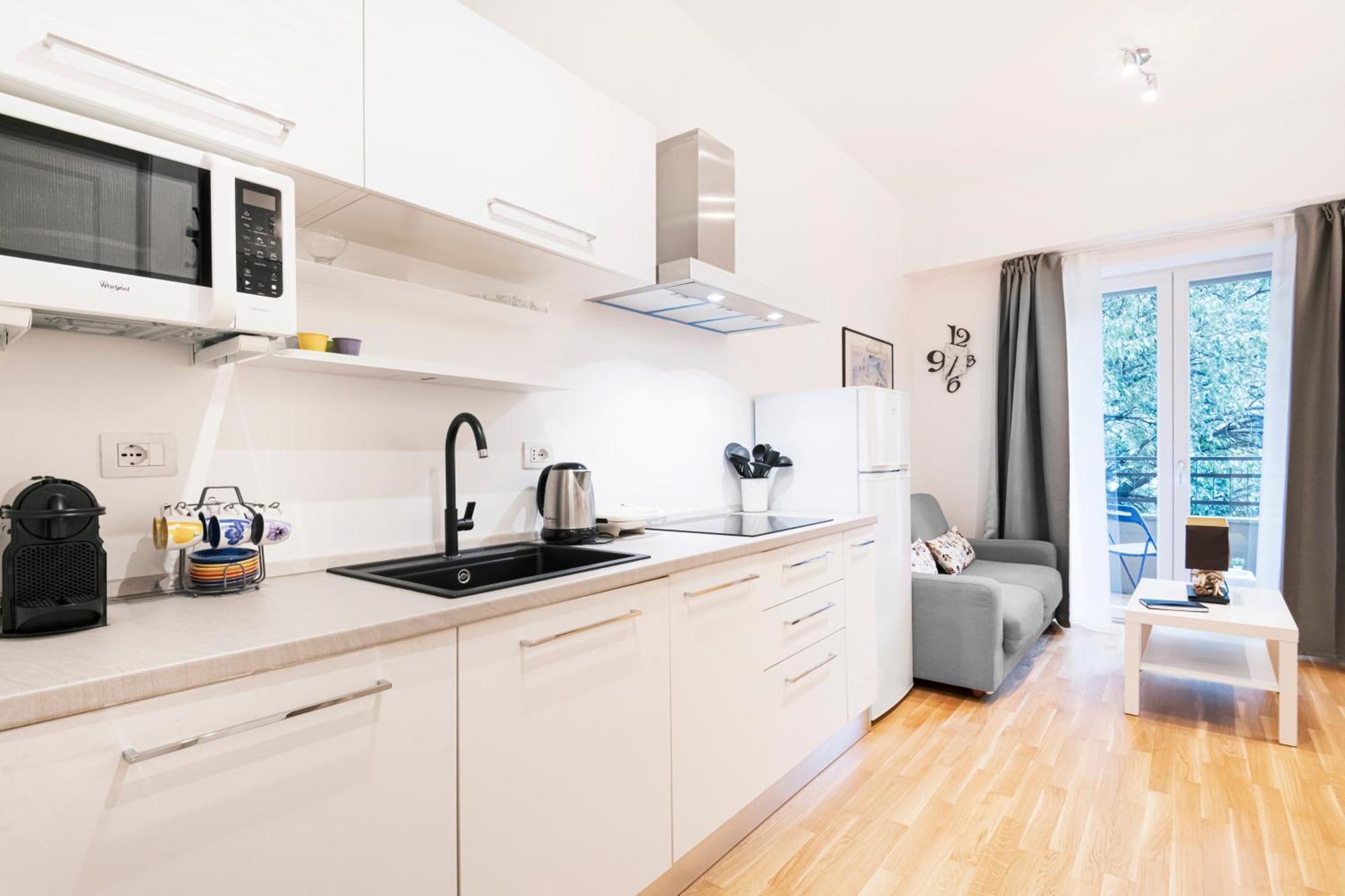 Easylife - Luminosa E Comoda Residenza Con Balcone Milán